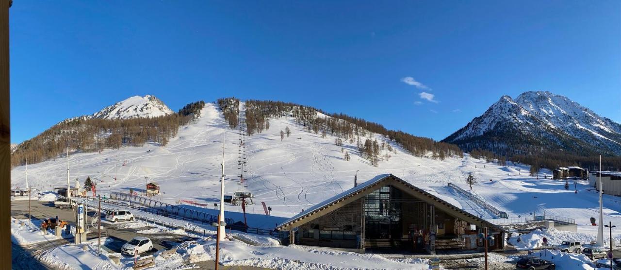 Le Janus, Pied Des Pistes, 2 Garages, Terrasse Avec Sauna Montgenèvre Exterior foto